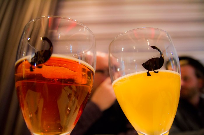 20130411 - Goose Island Glasses